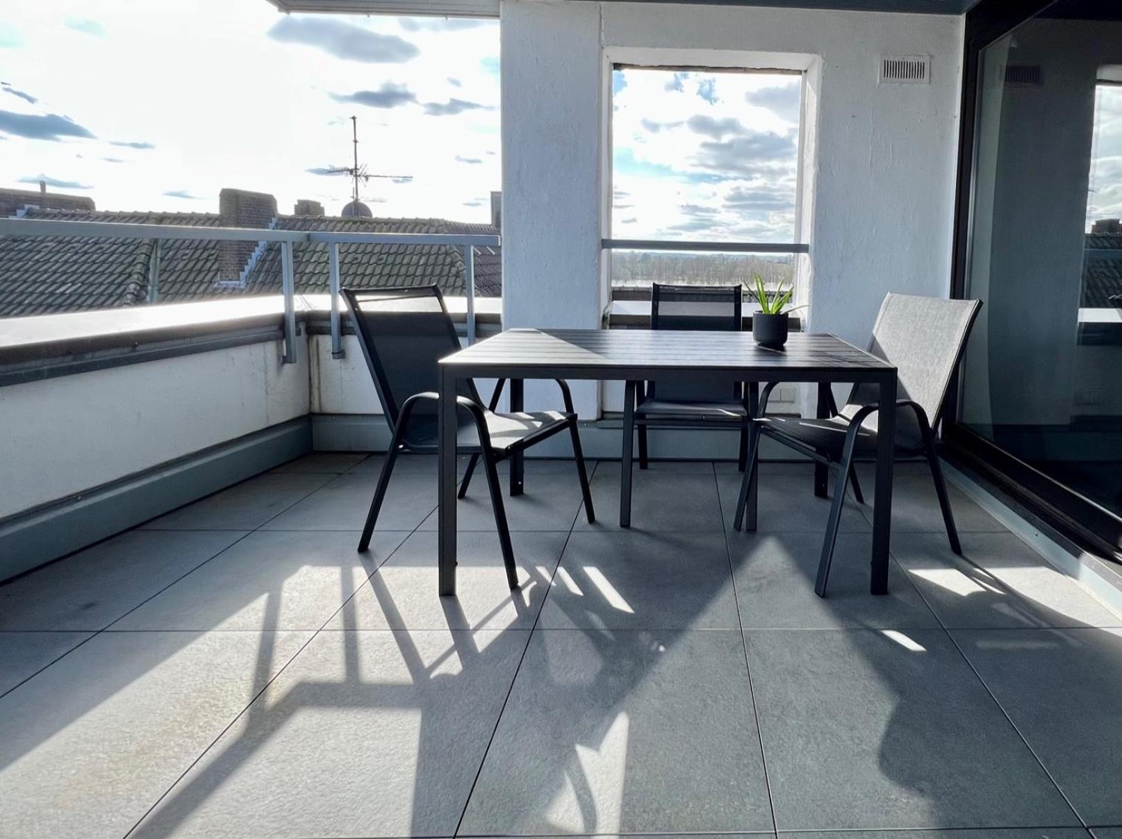 Piso Superior - Exklusives Apartment An Der Promenade Mit Rheinsicht & Loggia Эммерих Экстерьер фото