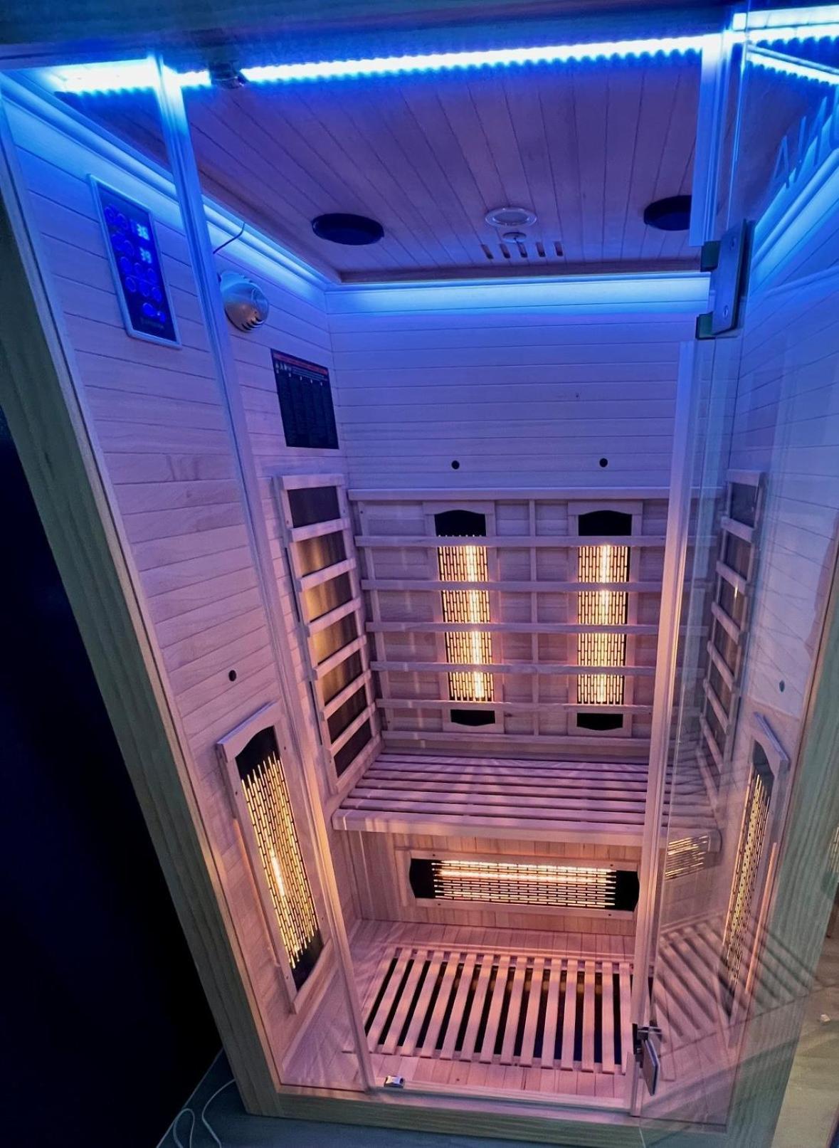 Piso Superior - Exklusives Apartment An Der Promenade Mit Rheinsicht & Loggia Эммерих Экстерьер фото